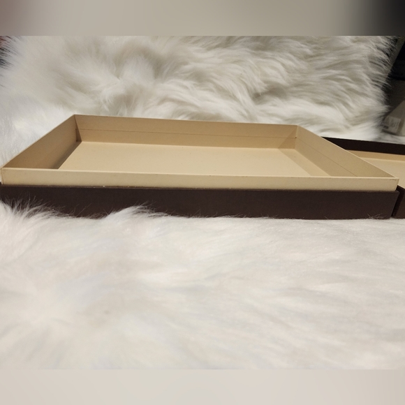 Louis Vuitton Accessory Box - Picture 4 of 9